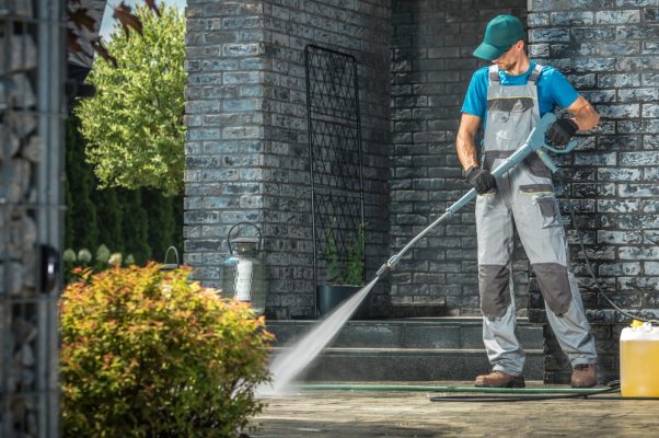 Tips for Choosing the Perfect Pressure Washing Company Near Me