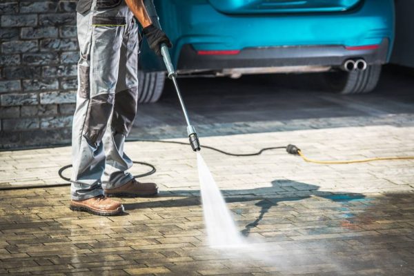 Top 5 Pressure Washing Mistakes Miami Homeowners Should Avoid
